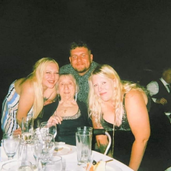 Meet your Posher, Alanna - Picture 5 of 8